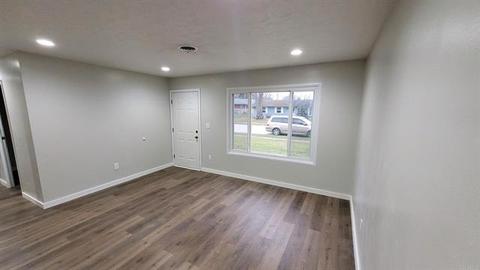 826 Highlander Dr, Plainfield, IN 46168 photo 3