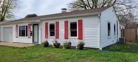 826 Highlander Dr, Plainfield, IN 46168 photo 2