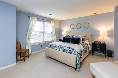9727 Pine Ridge E Dr, Fishers, IN 46038 photo 10