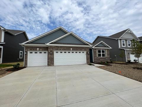 5829 Flat Hill Dr, Indianapolis, IN 46239