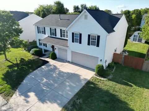 10794 Standish Pl, Noblesville, IN 46060
