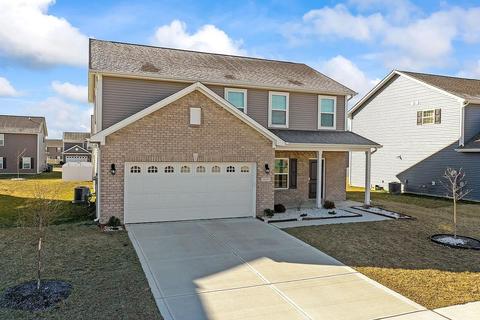 8135 Coreopsis Dr, Plainfield, IN 46168 photo 1