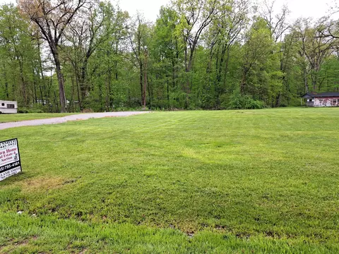 5662 State Highway 42, Poland, IN 47868