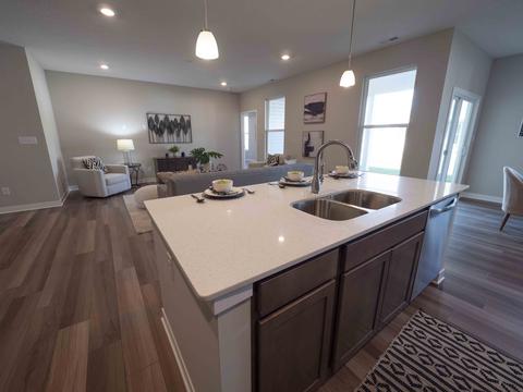 9862 Canyon Ln, Pendleton, IN 46064 photo 5