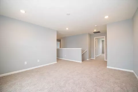 Bedroom - 161 Waterford Ct, Pendleton, IN 46064 photo 2 of 5