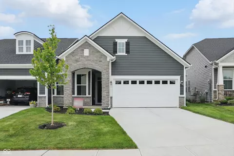 16969 Cole Evans Dr, Noblesville, IN 46060