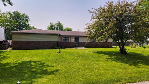 394 Pinedale Dr, Avon, IN 46123