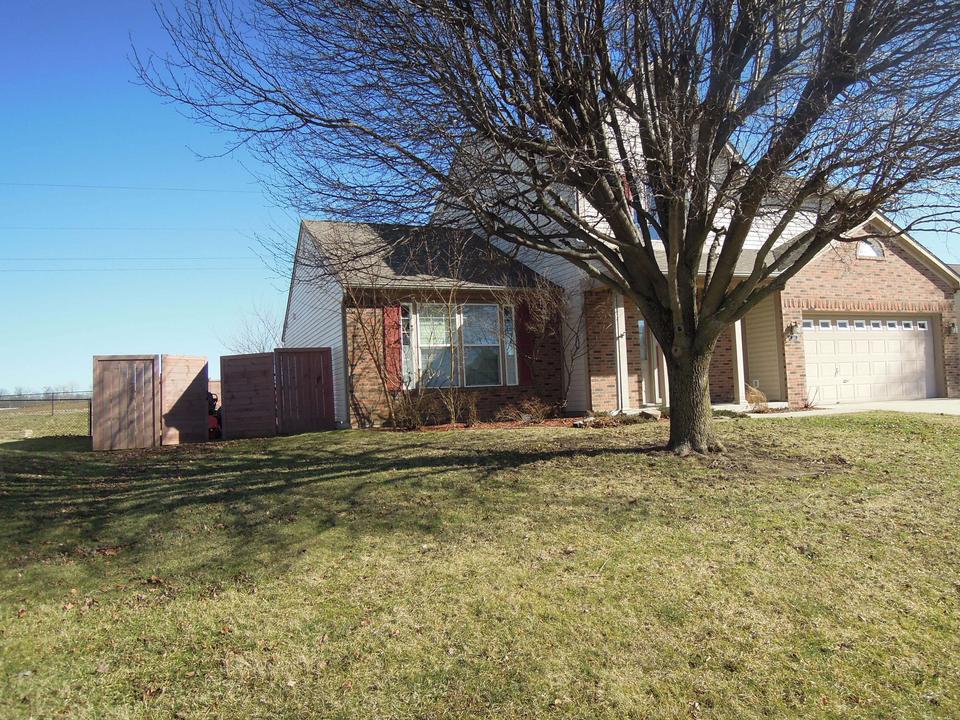  264 Pineview, Mooresville, IN 46158 photo 1