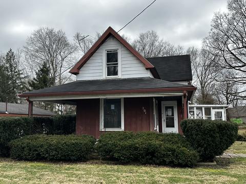 201 E Pullman, Waldron, IN 46182