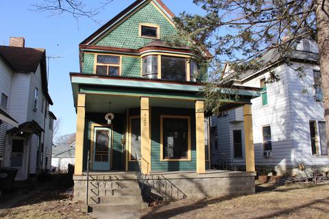 420 W 11th St, Anderson, IN 46016