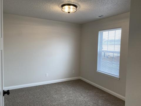 2292 Middle View Dr, Columbus, IN 47201 photo 27