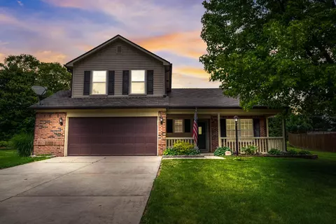 112 Lake Terrace Ct, Noblesville, IN 46062