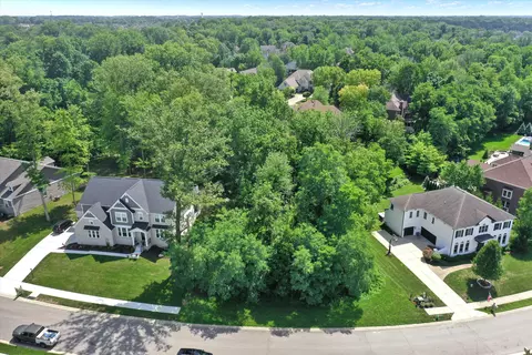 13685 Kingston Dr, Fishers, IN 46055