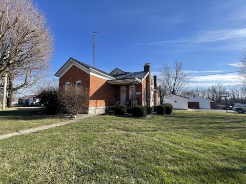 1015 E Main St, Greensburg, IN 47240
