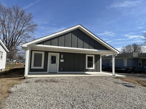 241 N Hughes St, Columbus, IN 47201