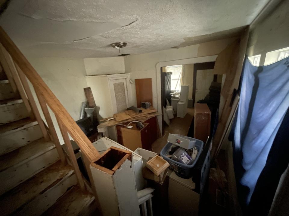  813 Villa Ave, Indianapolis, IN 46203 photo 3