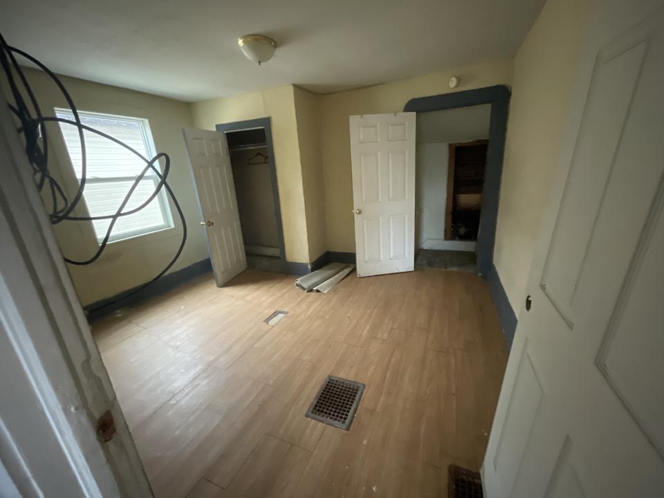  813 Villa Ave, Indianapolis, IN 46203 photo 2