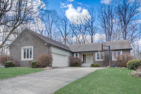 10412 Breckenridge Dr, Carmel, IN 46033