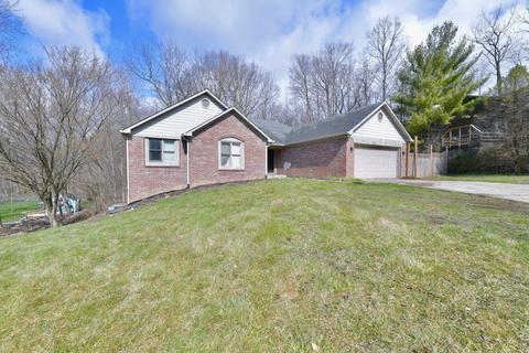 6462 Crystal Springs Dr, Avon, IN 46123