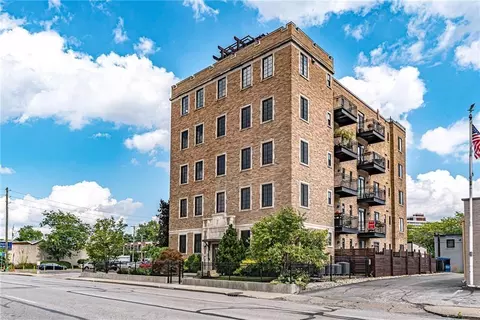 825 N Delaware St #5B, Indianapolis, IN 46204