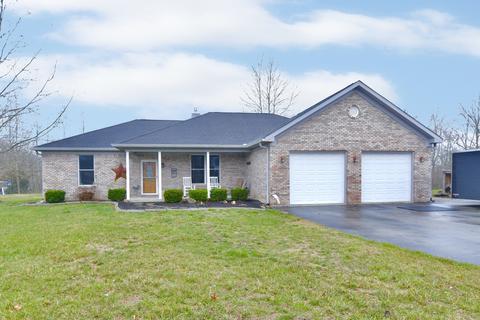 10 N Lick Creek Dr, Ingalls, IN 46048