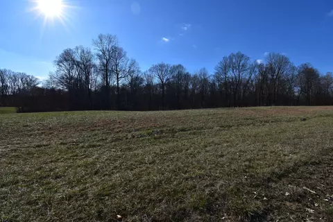 0 Falcon Crest Dr, Martinsville, IN 46151