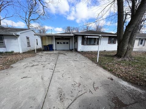 2616 E 7th St, Anderson, IN 46012