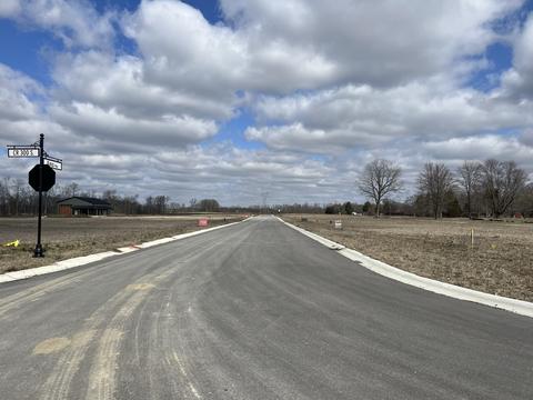 2832 S Kings Way, New Palestine, IN 46163