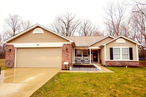 515 Old Farm Rd, Danville, IN 46122