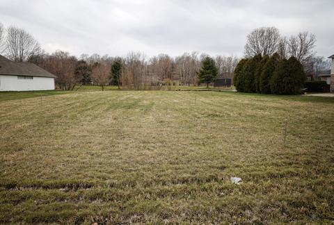 2750 Southampton Dr, Martinsville, IN 46151