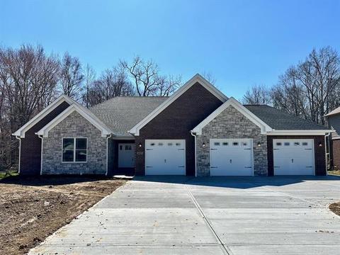 2425 Sunderland Dr, Martinsville, IN 46151