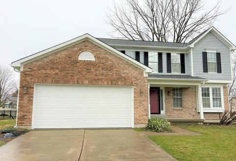 1314 Shadow Lakes Dr, Carmel, IN 46032
