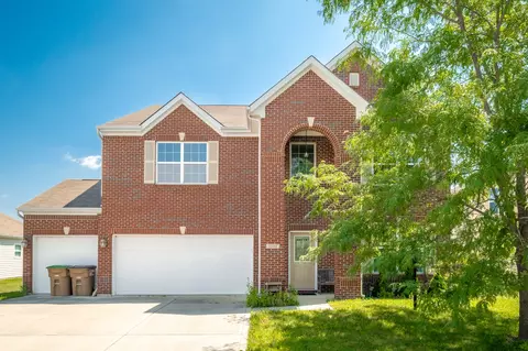 1938 Creekstone Dr, Columbus, IN 47201