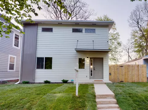 3211 Boulevard Pl, Indianapolis, IN 46208