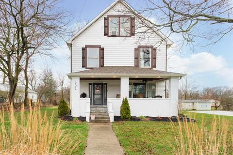 902 W Main St, Danville, IN 46122