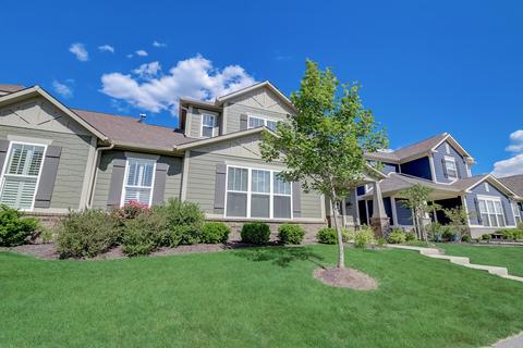 14233 Community Dr, Carmel, IN 46033