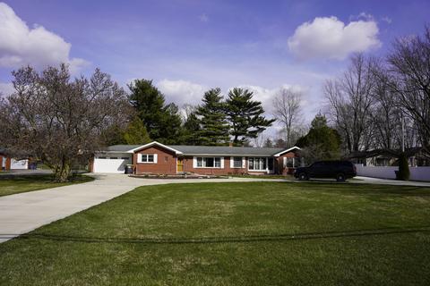 5910 Main St, Anderson, IN 46013