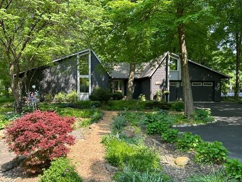 8501 N Illinois St, Indianapolis, IN 46260