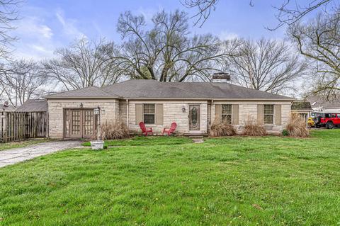 5922 Sunset Dr, Indianapolis, IN 46239