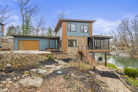 7466 Ginseng Dr, Nineveh, IN 46164