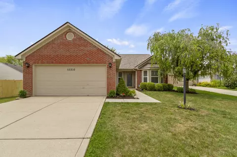 12210 Running Springs Rd, Fishers, IN 46037