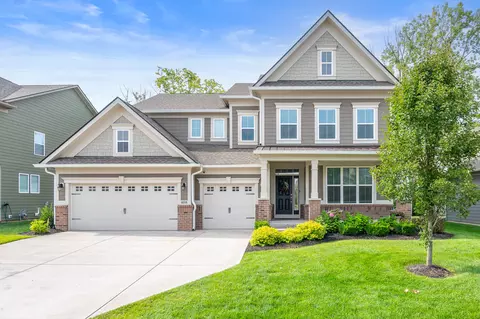 5490 Forest Glen Dr, Brownsburg, IN 46112