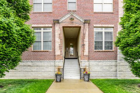 450 E Ohio St #214, Indianapolis, IN 46204