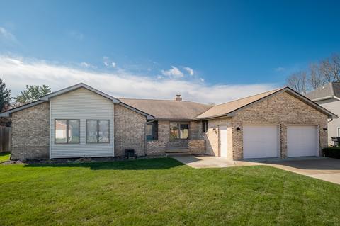 1019 Redwing Dr, Columbus, IN 47203