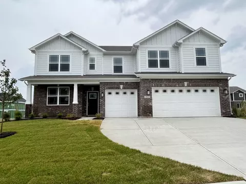 921 Booneway Ln, Bargersville, IN 46106