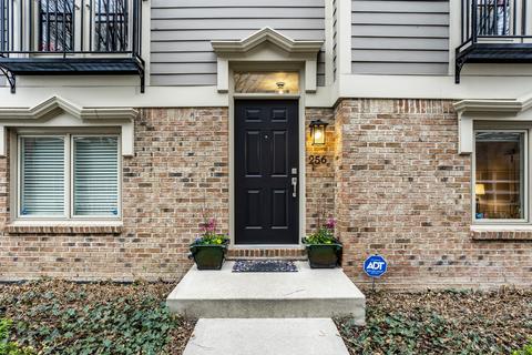 256 N Park Ave, Indianapolis, IN 46202