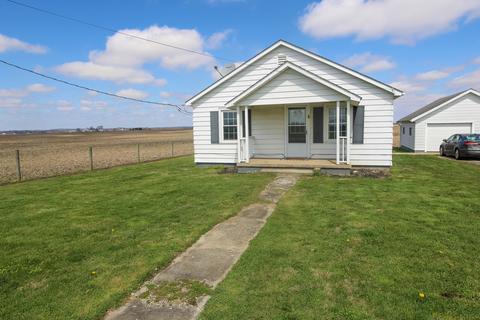 9052 E County Road 800 N, Hope, IN 47246
