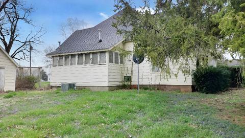 801 E Beech St, Sullivan, IN 47882 photo 5