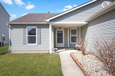 8289 S Midnight Dr, Pendleton, IN 46064 photo 2