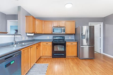 8289 S Midnight Dr, Pendleton, IN 46064 photo 5